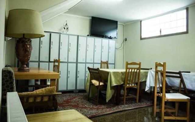 Hostal Chiloe - Hostel