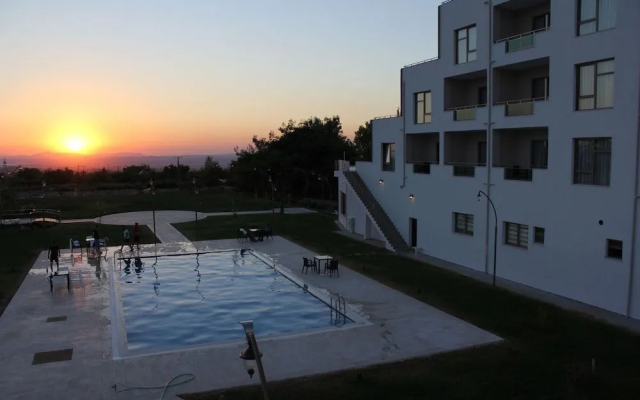 Erzin Artemis Otel