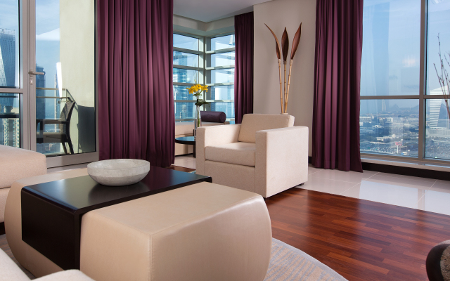 Pullman Dubai Jumeirah Lakes Towers - Hotel & Residence