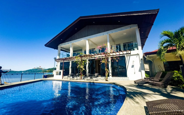 Whiterock Beach Hotel + Waterpark