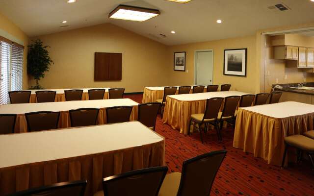 SenS Suites Livermore, SureStay Collection by Best Western