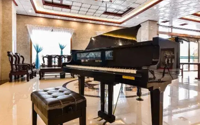 Dongxing Shuyue Seaview Business Hotel (Wanwei Jintan Branch)