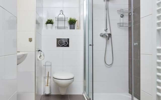 Helen Homestay Flora