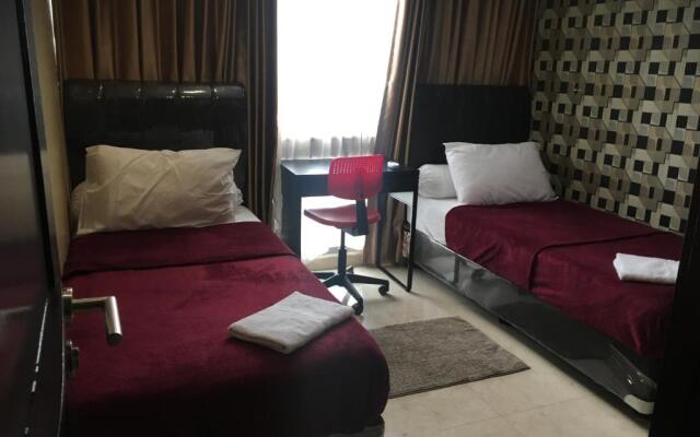 Luxury 2 BR Suite at The Grove-Masterpiece, Epicentrum