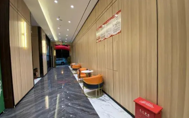 Ledong Fengyue Hotel