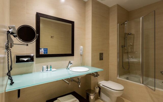 LCB Hotel Fuenlabrada NEW