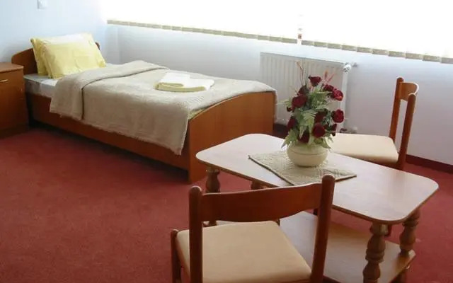 Karoly Hotel