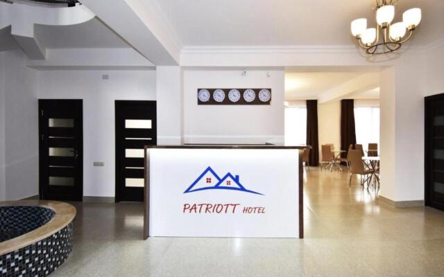 Patriott Hotel