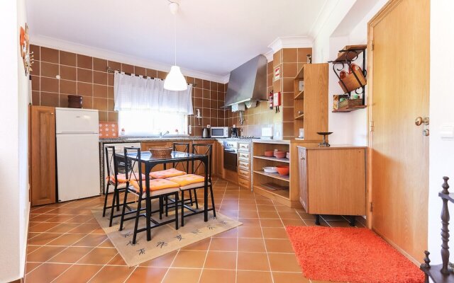 Guincho Typical House I by Homing