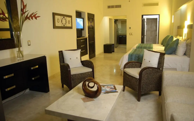 Zafiro Beach Boutique Resort