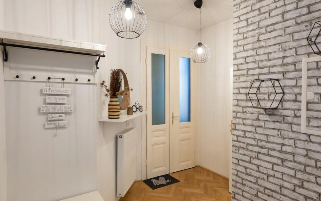 Astonishing luxury apartment near Schönbrunn and Westbahnhof