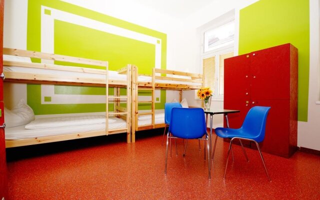 Westend City Hostel GmbH