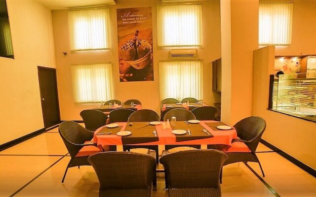 Hotel Sashi Paradise