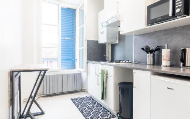 L'émeraude, proche gare de Melun