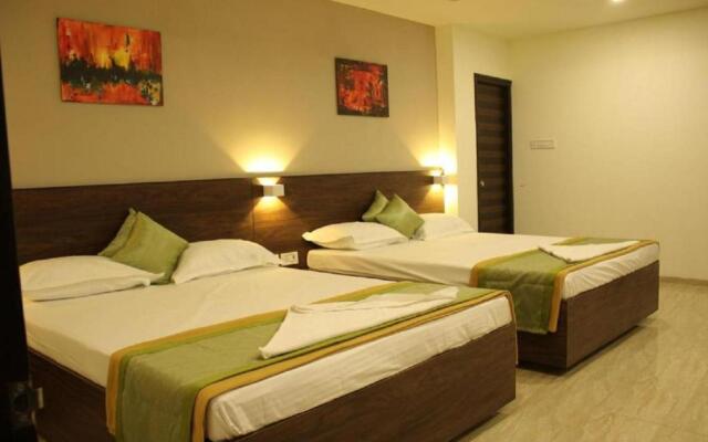 Hotel Grand Gaayatris