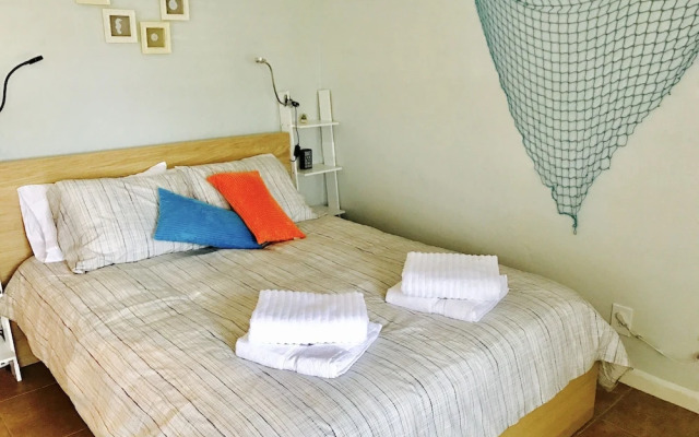 Petrina Studio Apartment