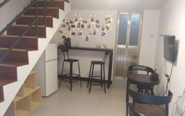 Lin Jiang Apartment