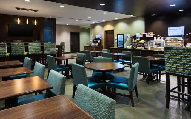 Holiday Inn Express & Suites Midland South I-20 by IHG