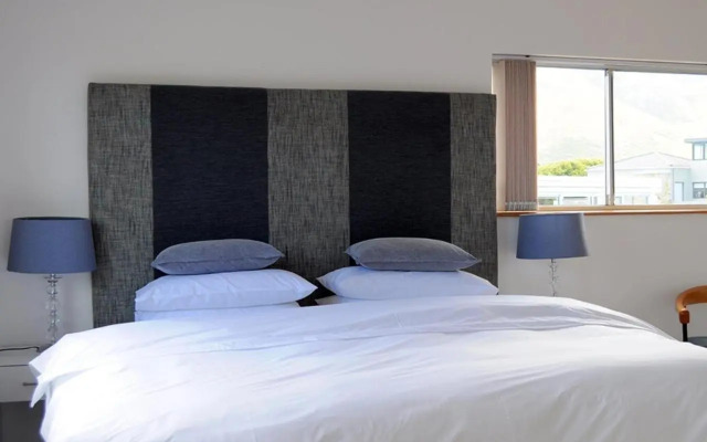 Two Palm House - Vermont