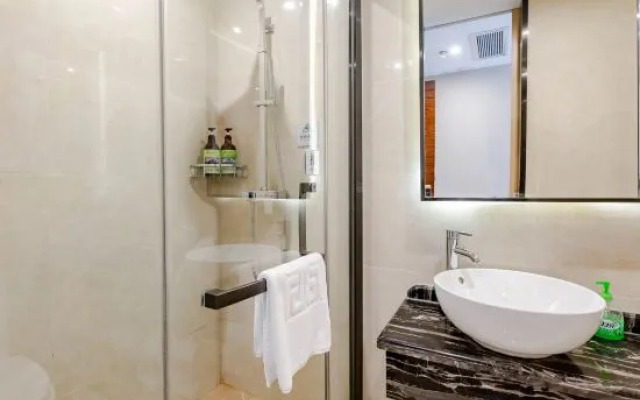 United Kingson HoteL