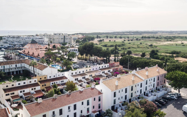 Mouraliz Apartmentos