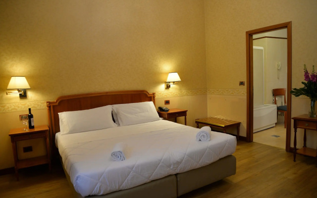 Strozzi Palace Hotel
