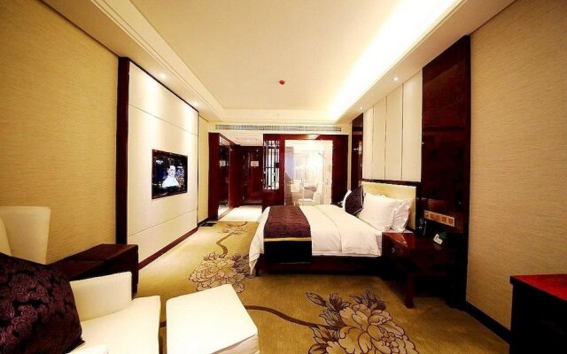 Hollyear XK Hotel