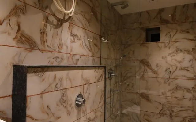 Hotel Krishna Regency Krishnanagar