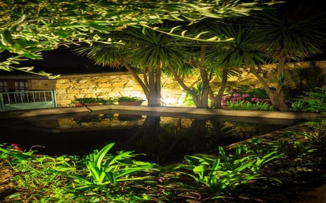 Pet Friendly BBQ Mesa de Jogos Mystay