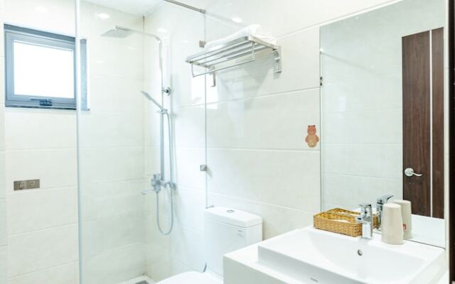 SWEDEN Hotel and Apartment