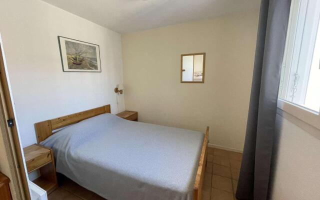 Appartement Le Grau-du-Roi, 1 pièce, 4 personnes - FR-1-250-236