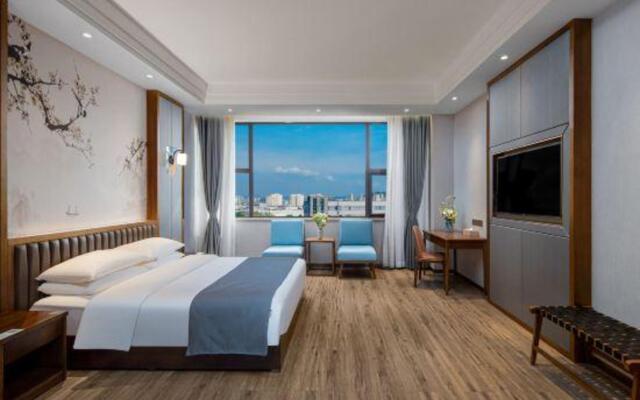 METEORLAND Hotel (Shaoshan Former Residence Scenic Area)