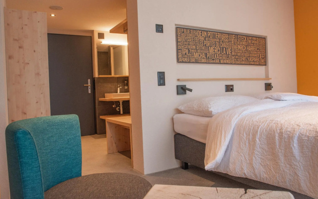 Eiger Lodge Chic