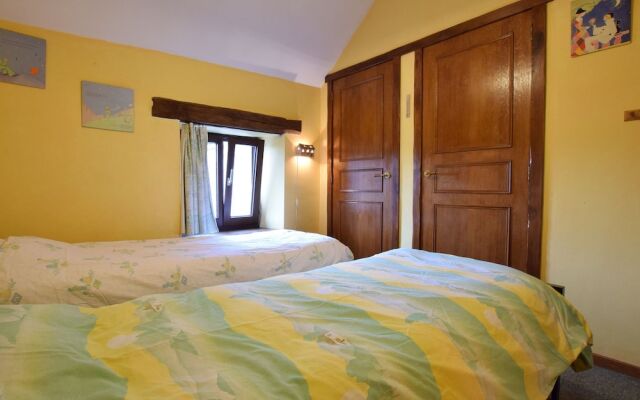 Rustic Holiday Home in Septon with Private Garden