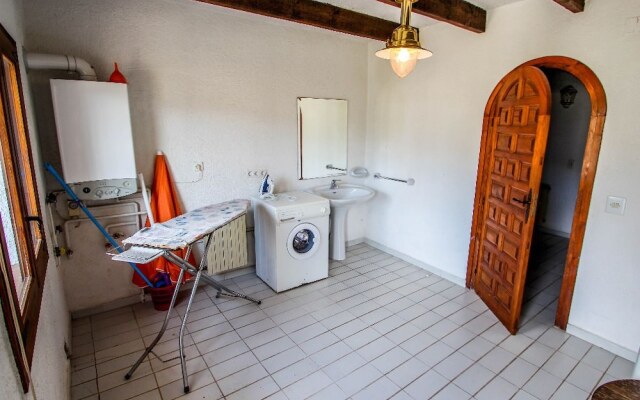 Sweet - modern, well-equipped villa with private pool in Benissa
