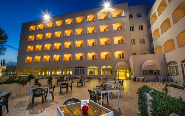 Ecoresort Le Sirenè - Caroli Hotels