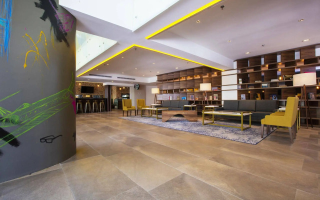 Krystal Urban Guadalajara