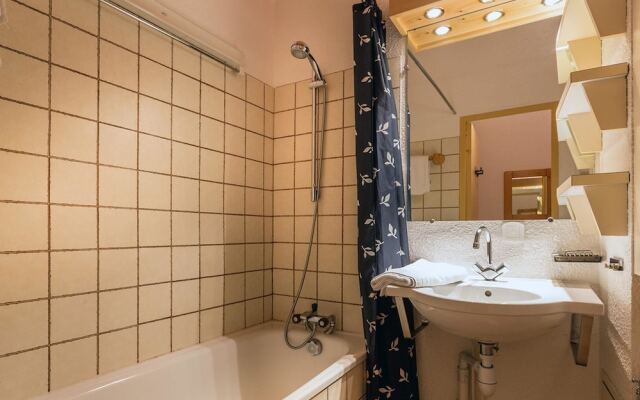 AND43 - Centre Val d'Isère - Proximité front de neige et Commerces.