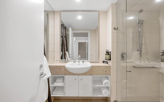 Elysium Private Apartments at The Beach Club