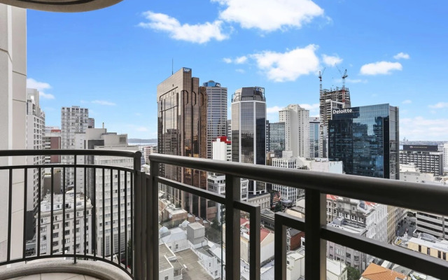 Stylish Sophisticated Views with Carpark - by Urban Butler