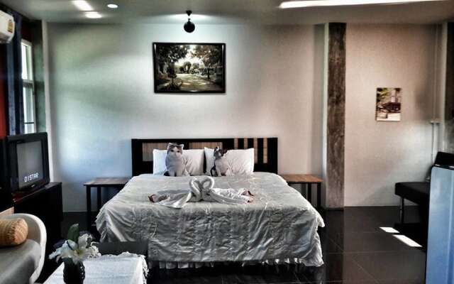 Ora House