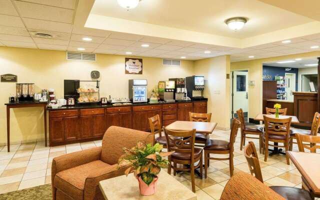 MainStay Suites Dover