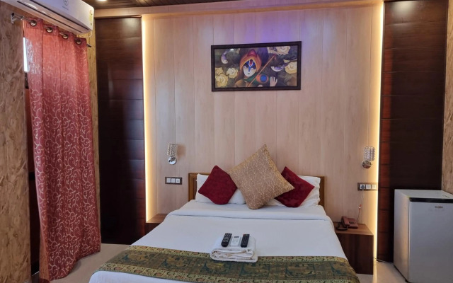 Bundeli Farm Resort Orchha