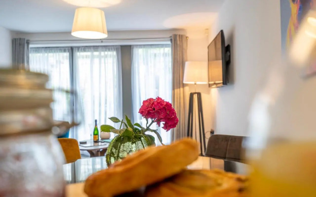 City Walls Sanctuary - 5