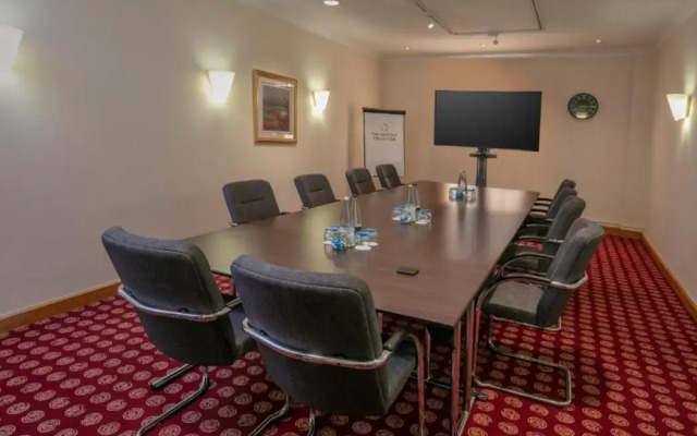 Hampshire Court Hotel & Spa