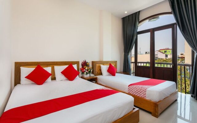 Sunshine Beach Da Nang