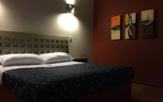 Luna Auto Hotel & Villas Coloniales