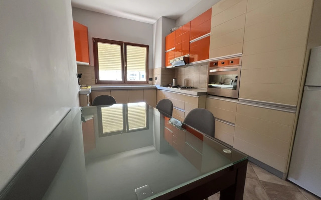 Elly Seaside Apartment