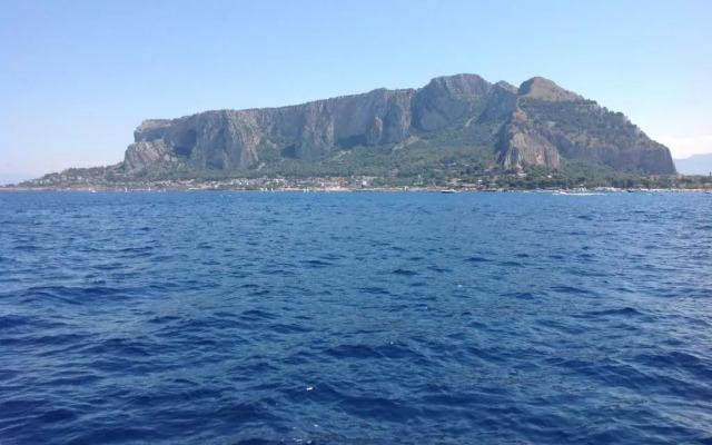 B&B Tiffany Sferracavallo