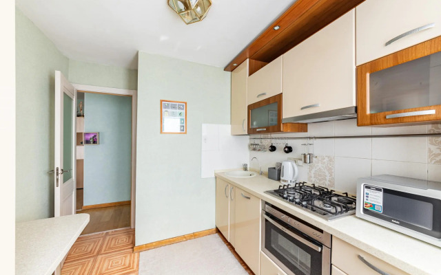 ApartLux on Raskova 14